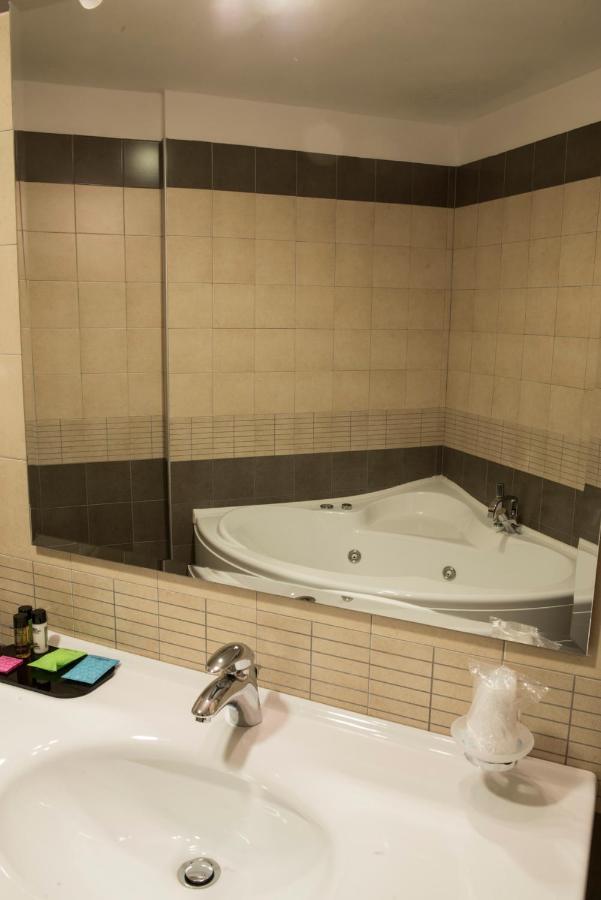 Hotel Corte Business Cavriago Exterior foto