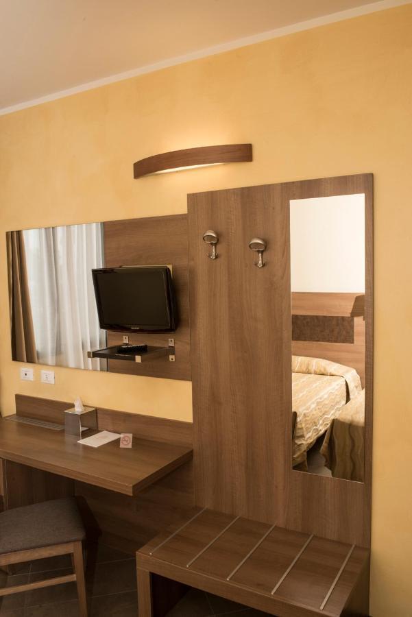 Hotel Corte Business Cavriago Exterior foto