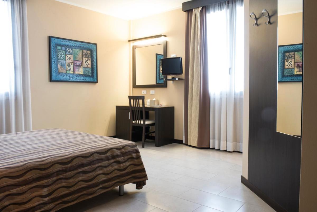 Hotel Corte Business Cavriago Exterior foto